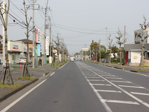 早川住建手前を左折